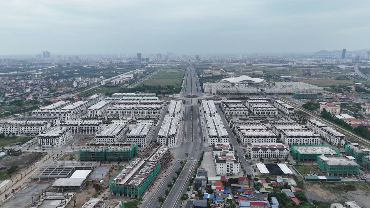Toàn cảnh Hoàng Huy New City nhìn dọc trục đường Đỗ Mười về phía trung tâm Hải Phòng